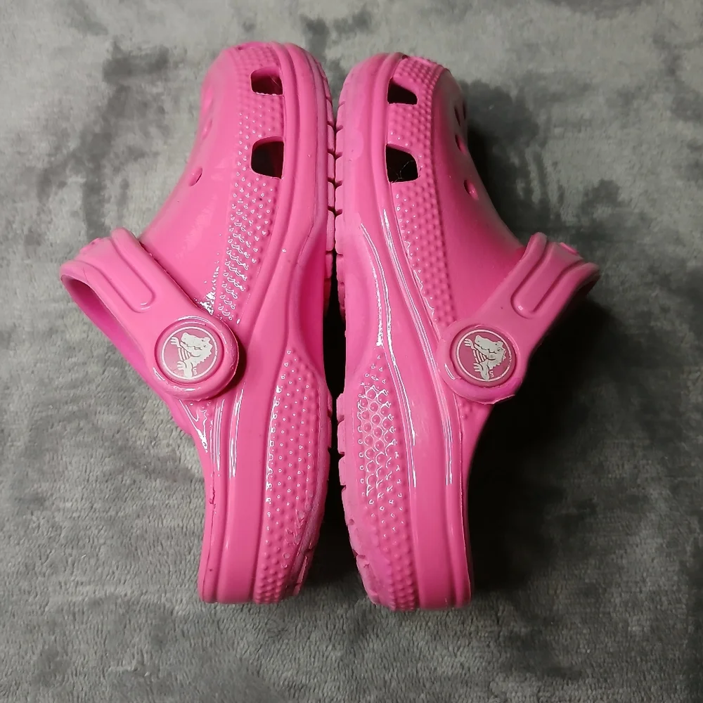 CROCS Kids Bright Pink‎ Sandals